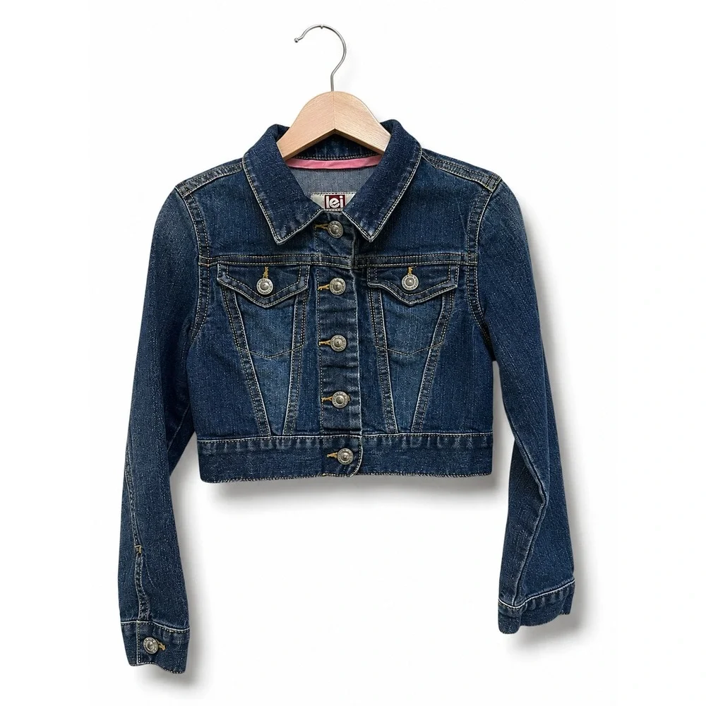 lei Girls Blue Denim Cropped Trucker Jacket Medium Wash Size M‎ 7/8